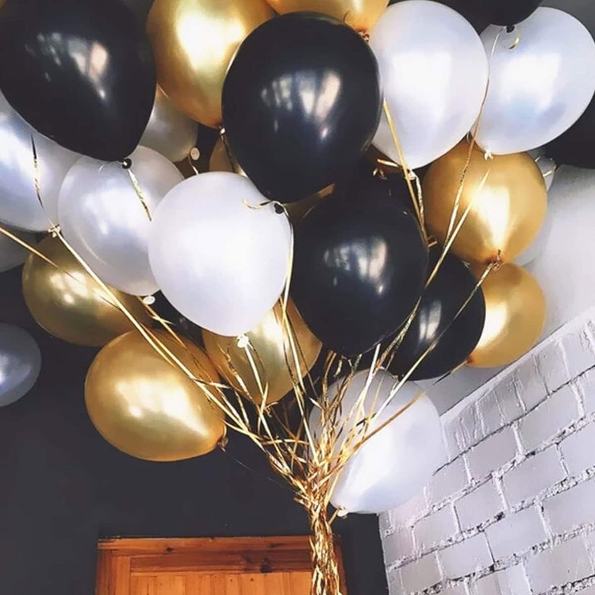 72 Pack Black Gold Confetti Balloons Kit, 12 Inch Black Gold White Balloons and Gold Confetti Balloons with Balloon Ribbons for Graduation Birthday Wedding Baby Shower Party Decorations