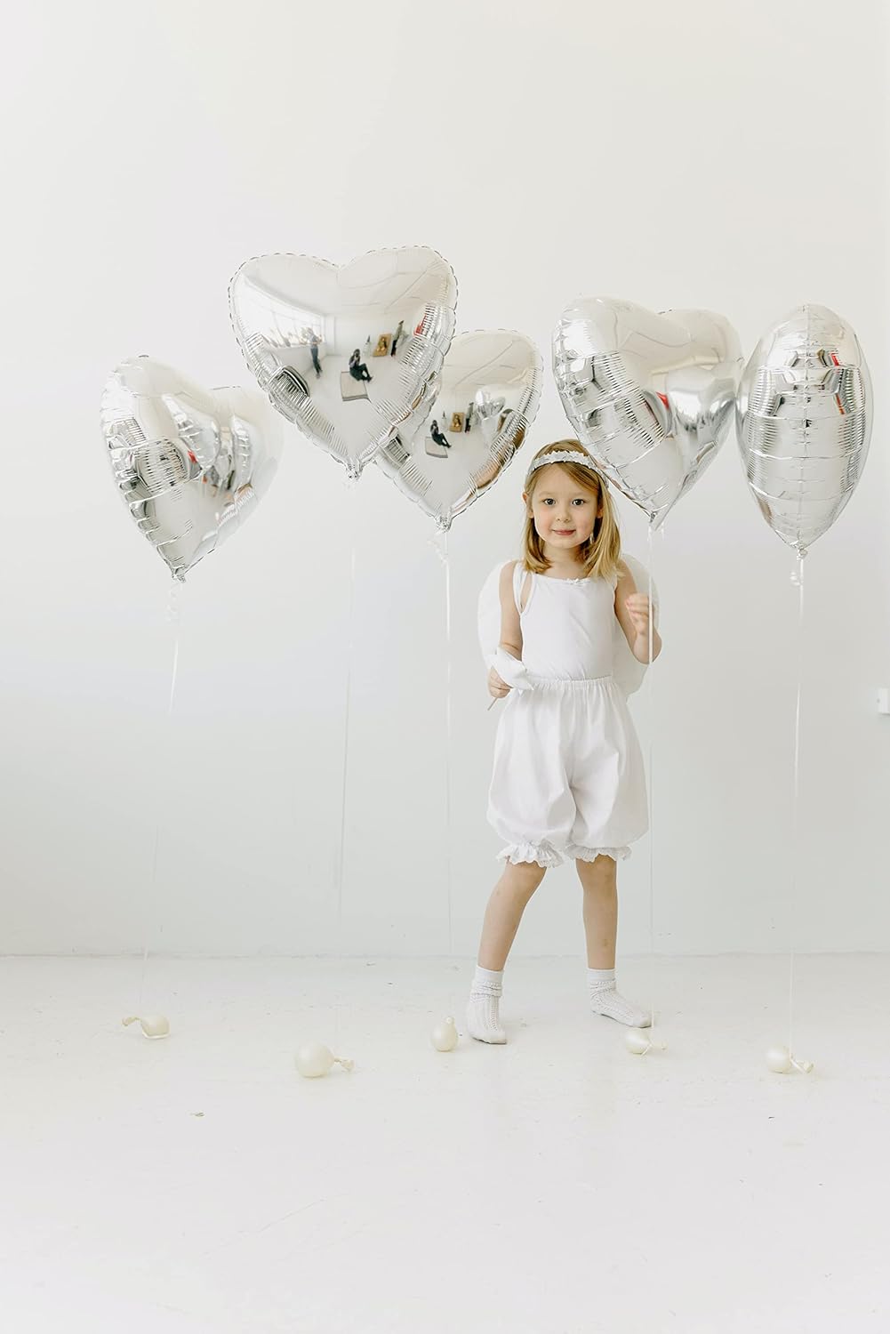 Birthday Banner with Balloon Sets with Star, Heart Foil Balloon, Birthday Banner for Birthday, Wedding, Festival Decoration Party Decoration Kids Baby Men Women Adult Party Supplies (Silver)